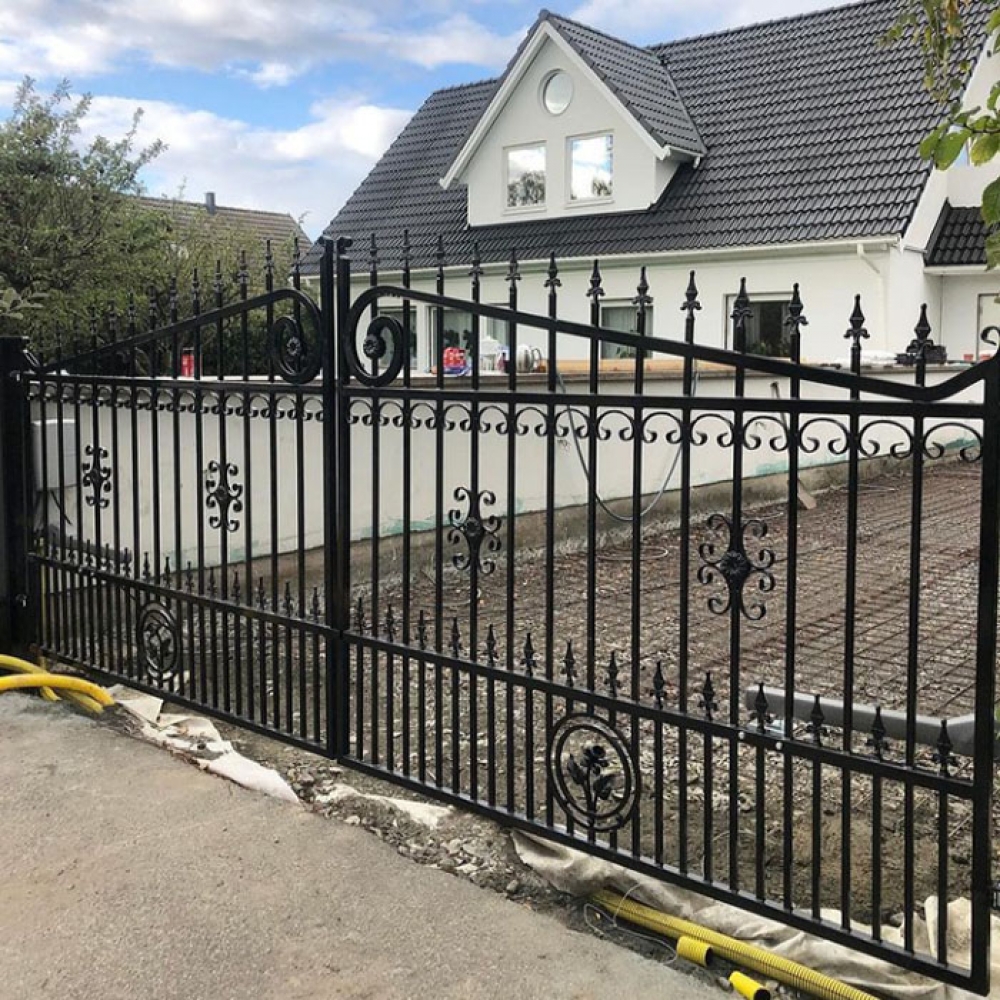 Wrought iron custom handmade welding gate electric swing gate for villa