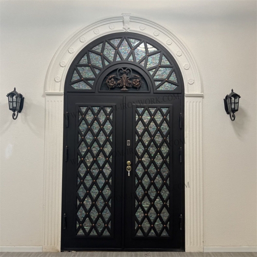 Classical style wrought iron double door for villa