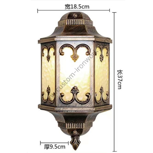 Custom antique style metal decorative lamp
